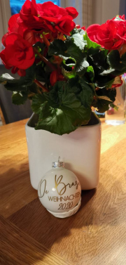 12.2020 - Weihnachtskugel Tradition